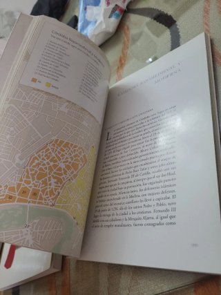 Historia Ilustrada de Córdoba (Andalucía) (Span...
