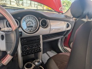 MINI ONE 2002