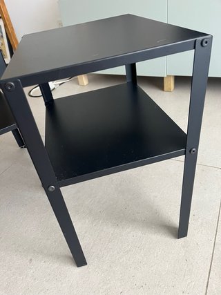 2 Mesitas de Noche Ikea Negras
