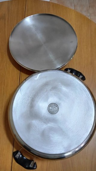 Olla IBER Grande 35x12cm COMO NUEVA!!!