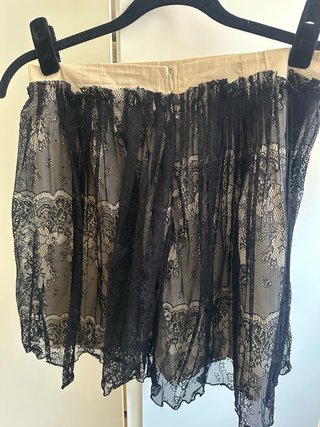 Minifalda vintage Bdba encaje negro y beige