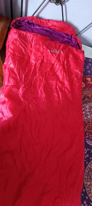 Saco de dormir  rojo Gelert Elen 300