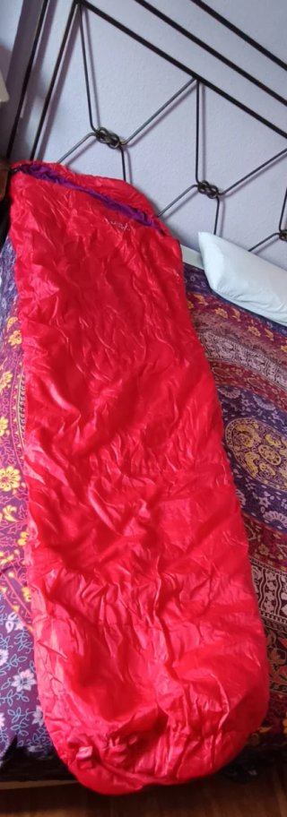 Saco de dormir  rojo Gelert Elen 300