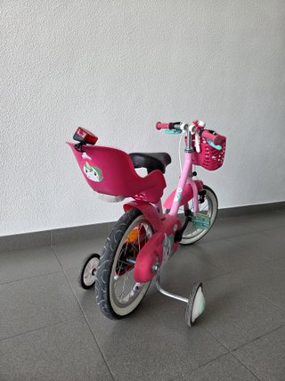 Bici infantil B'Twin 14 rosa con cesta