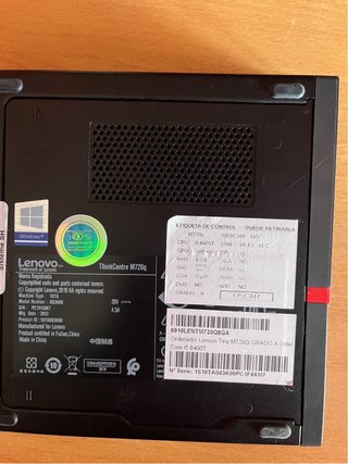 Lenovo ThinkCentre M720q i5-8400T Mini PC
