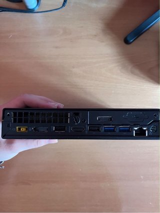 Lenovo ThinkCentre M720q i5-8400T Mini PC