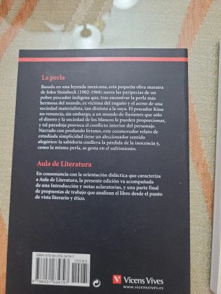 2 libros: La perla y Retablo jovial