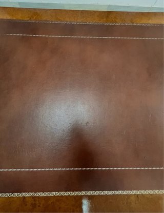 MESA DE DESPACHO CLÁSICA ,MADERA MACIZA ELEGANTE.
