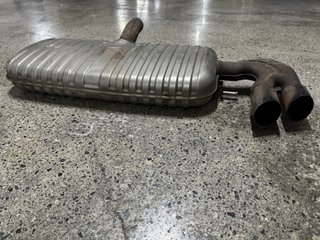 Escape Audi TT 8J Mk2 Original
