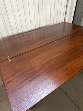 Mesa antigua restaurada madera y metal