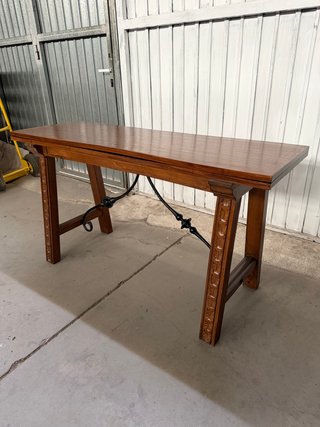 Mesa antigua restaurada madera y metal