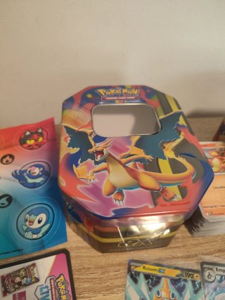 Lote 🇪🇦 latas charizard abiertas pokemon tcg