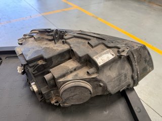 Faro Izquierdo Audi S5/A5