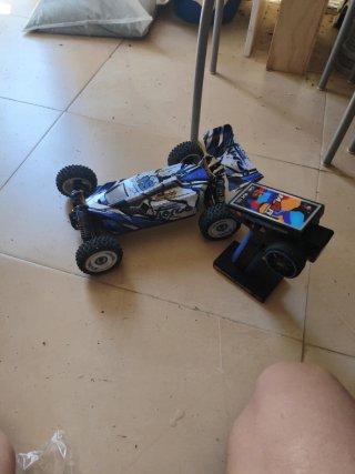 Coche RC todoterreno