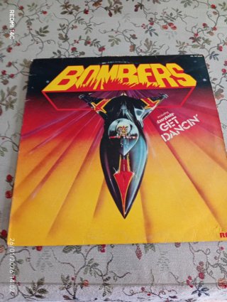 Lote 34 LPs Pop y Rock la mayoría como nuevos