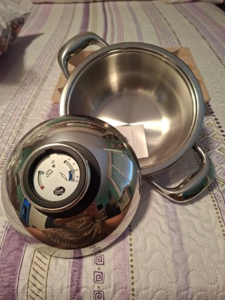 Set AMC sin estrenar -  Acero quirurgico  yogurter
