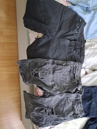 Lote 8 pantalones cortos vaqueros y bermudas