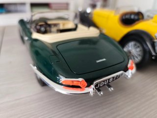 1:18 Lote 3 Coches Clásicos Bburago made un Italy
