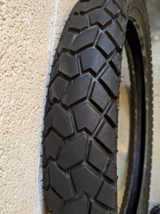 Continental TKC 70 90/90/21