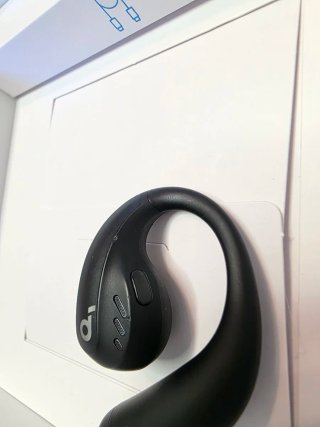 Cuffie Anker Soundcore AeroFit Pro nere