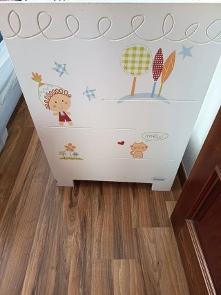Cuna con cajón