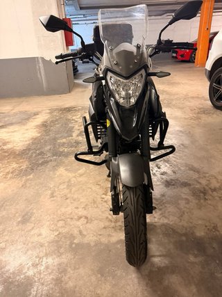 Moto Macbor M125 XR1 Adventure Negra/Blanca