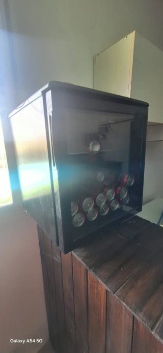 Mini nevera con puerta de cristal