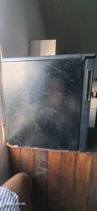 Mini nevera con puerta de cristal