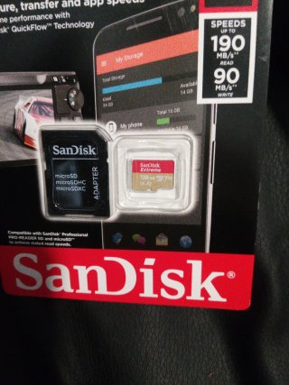 SanDisk Extreme microSDXC 128GB 4K V30 A2