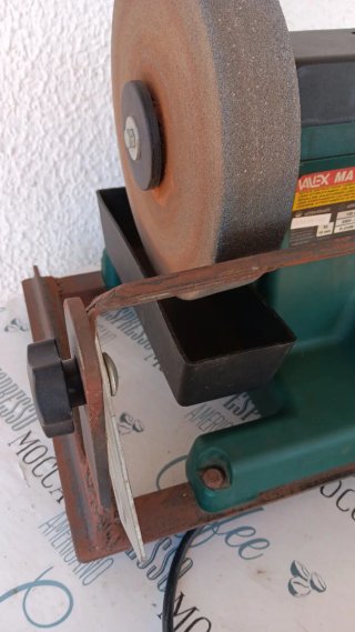Afiladora d banco al aguaVALEX MA212.No negociable