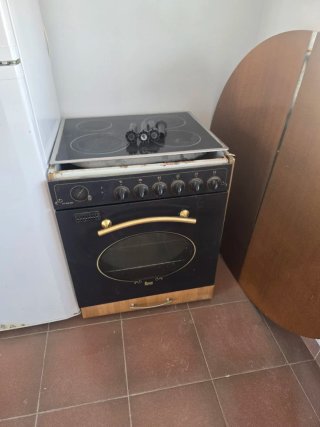 Horno y encimera eléctricos con mueble