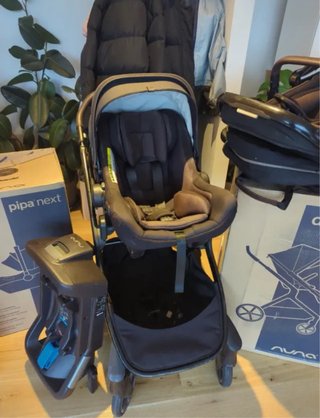 Silla de coche Nuna + Cochesito