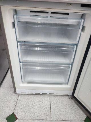 Nevera combi Bosch 185/60cm A+ con garantía envío