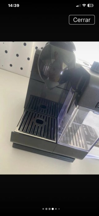 Cafetera Nespresso DeLonghi Lattissima P