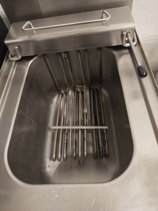 Freidora TRIFÁSICA eléctrica industrial ZANUSSI