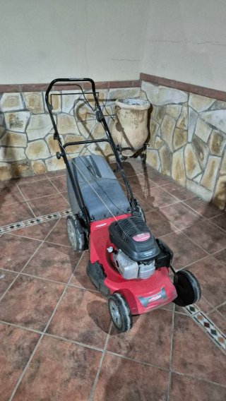 Pack Maquinaria Jardinería: Cortacésped y Más