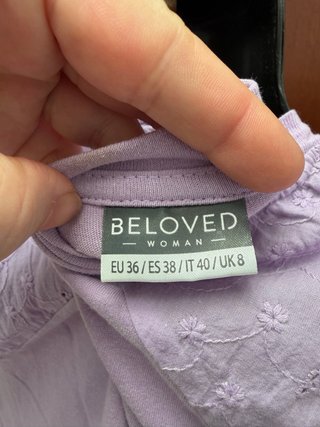 Vestido malva de verano con volantes