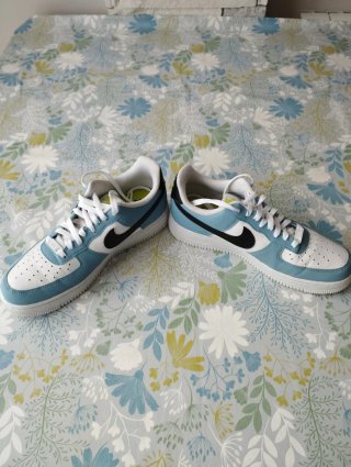 Nike Air Force 1 Azul y Blanco