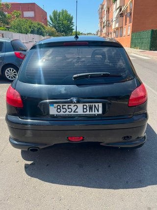 Peugeot 206 2002