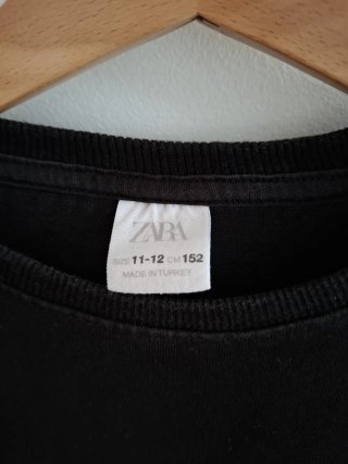 Camiseta negra niña flor blanca Zara 12 años