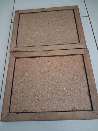 Dos cuadros decorativos