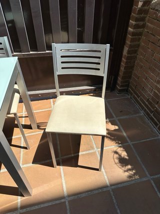 Mesa extensible y 4 Sillas Cocina Cristal