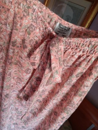 Top Pull&Bear floral naranja/rosa