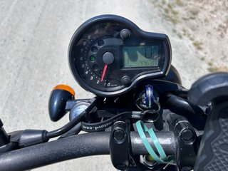 Hyosung GV 125S Bobber 2022 8000Km