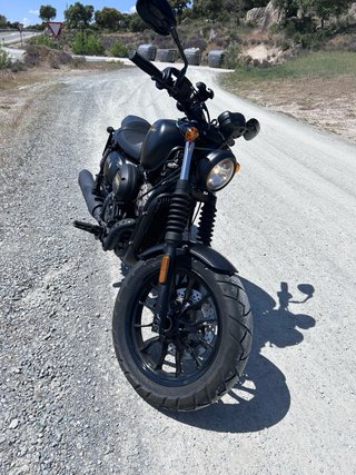 Hyosung GV 125S Bobber 2022 8000Km