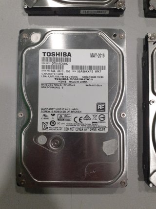 Lote 8 Discos Duros SATA 3.5 1TB