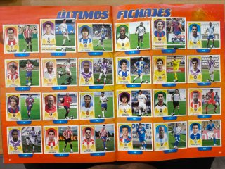 Álbum Liga BBVA 2009-2010 Completo. Con ampliación