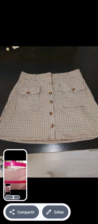 Falda de cuadros beige y marrón