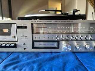 Lenox Tocadiscos 4 en 1 Cassette/8-Track/Radio