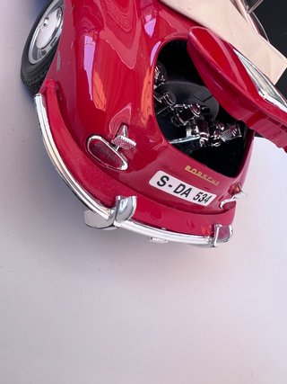 Porsche 356 B 1/18 Burago Rojo